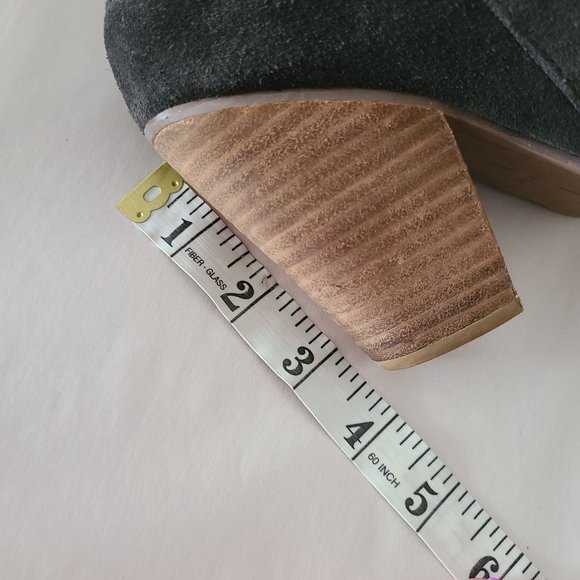 Dolce Vita Gray Suede Leather Hans Block Heel Booties Shoes Women's Size 7.5 - Picture 12 of 12